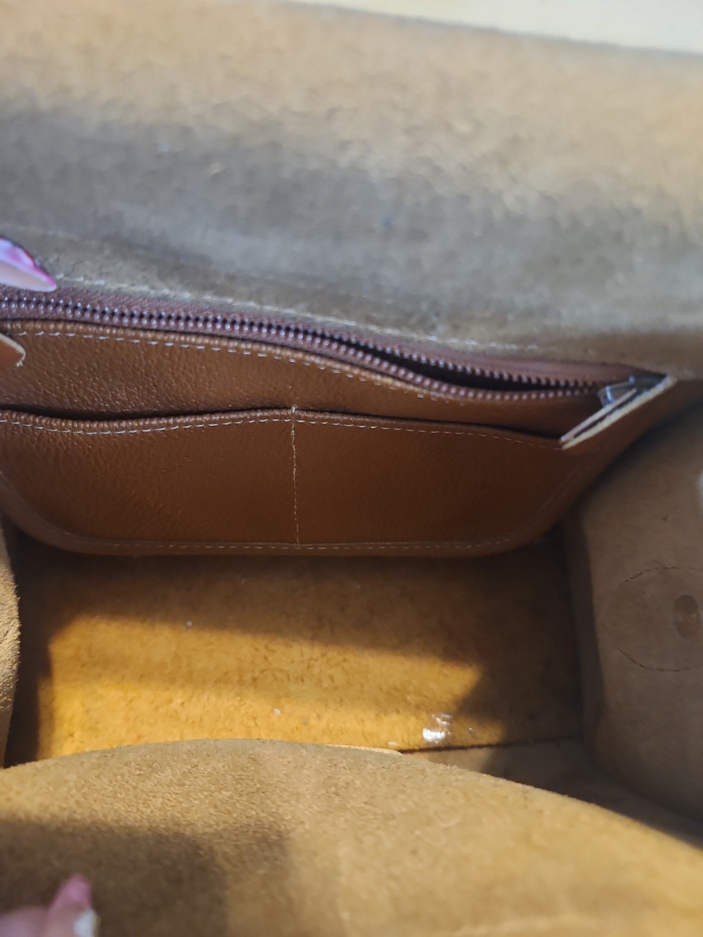 Dooney & Bourke Saddle Brown Pebble Leather Crossbody - Picture 10 of 10